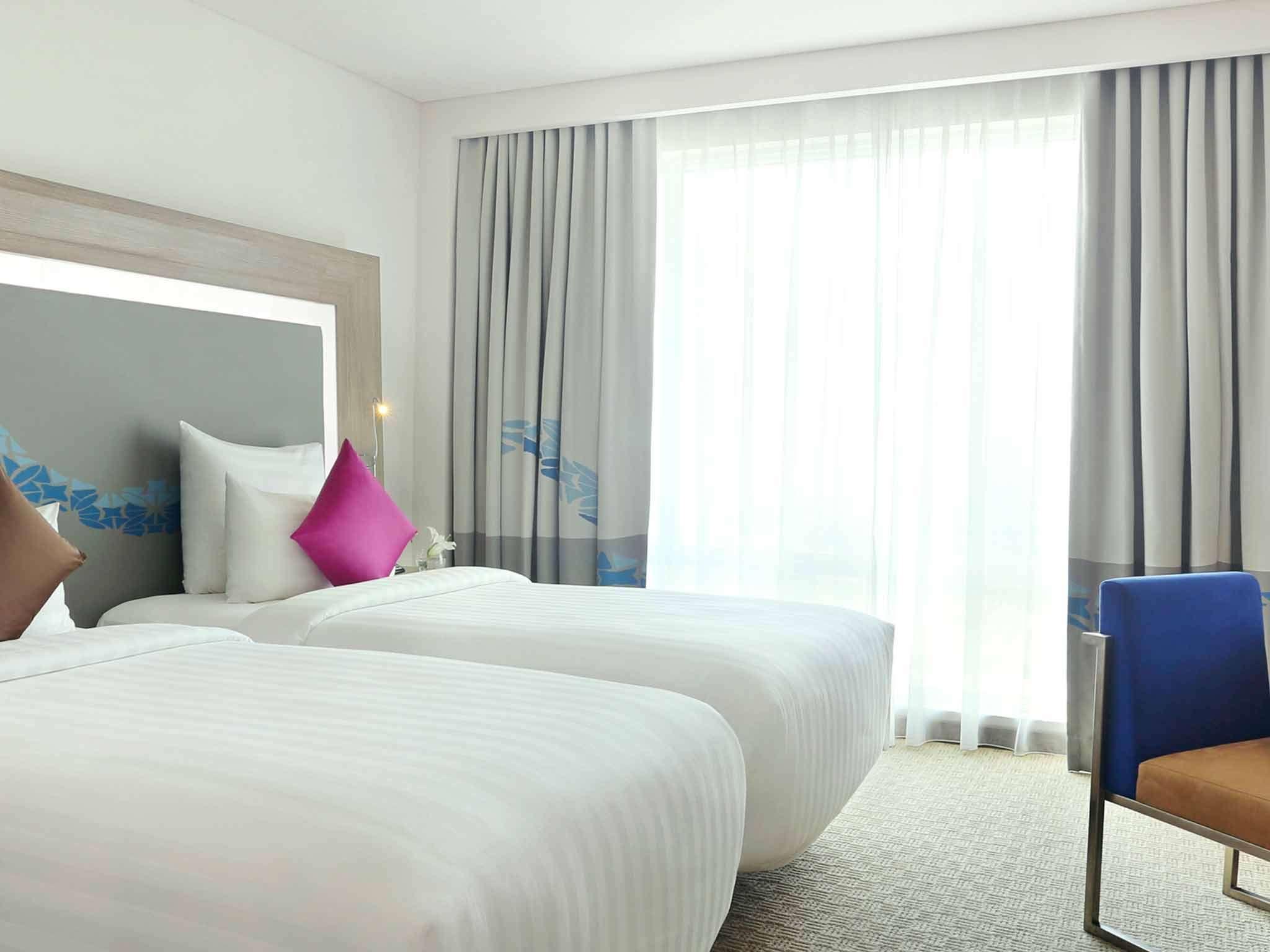 Novotel Тангеранг Екстер'єр фото